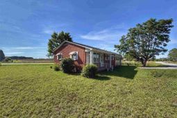 1347 Old Latta Highway photo 4