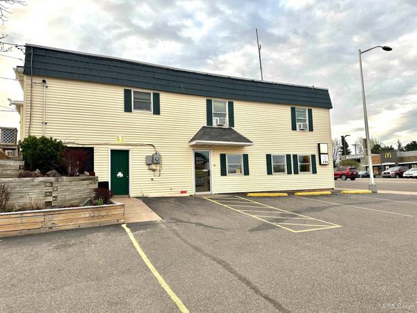 1104 Washington Street, Marquette, MI 49855