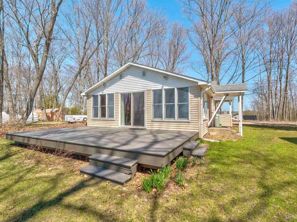 17751 Long Point Road, Portage Twp, MI 49836