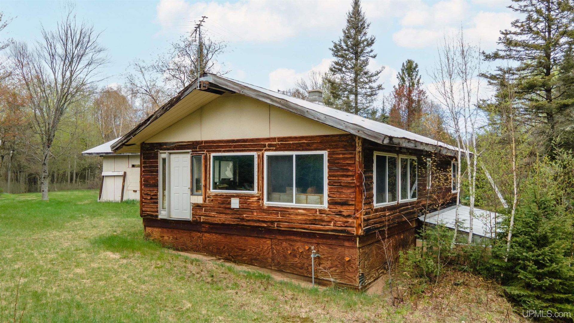 162 Section 6 Road, Mastodon Twp, MI 49920 Main Photo