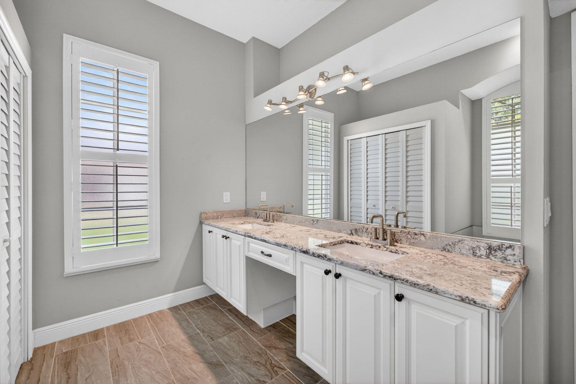 2632 SW River Shore Drive, Port Saint Lucie, FL 34984 Photo