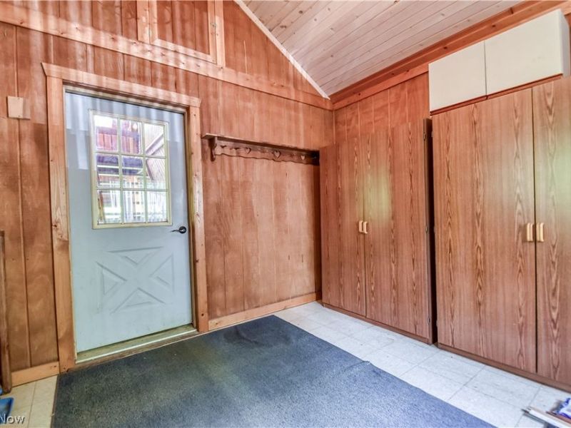 5671 S River Road W, Geneva, OH 44041 Photo 16