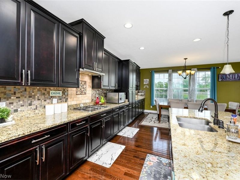 3111 Fairview Drive , Avon, OH 44011 Photo 3
