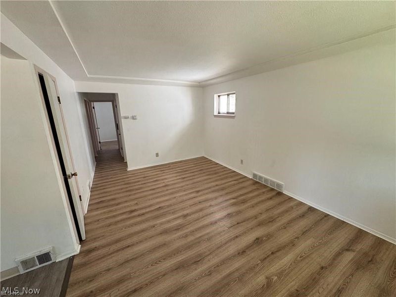 990 E 129th Street, Cleveland, OH 44108 Photo 7