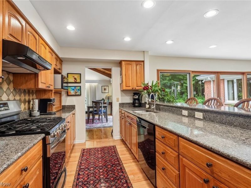 7522 Saddleback Lane, Gates Mills, OH 44040 Photo 11
