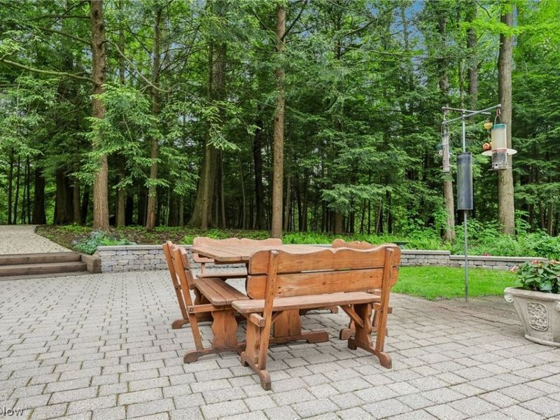 7522 Saddleback Lane, Gates Mills, OH 44040 Photo 28