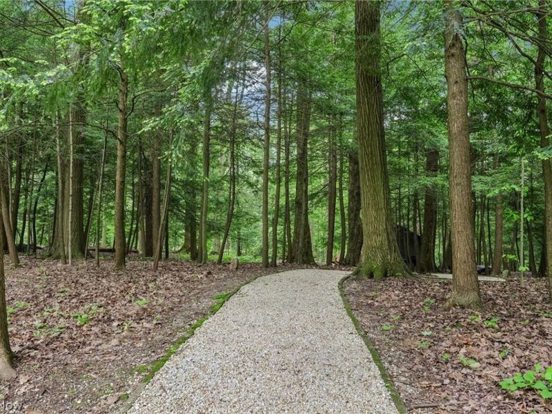 7522 Saddleback Lane, Gates Mills, OH 44040 Photo 30