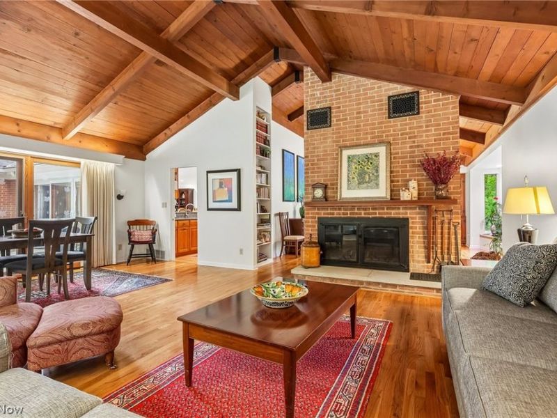 7522 Saddleback Lane, Gates Mills, OH 44040 Photo 4