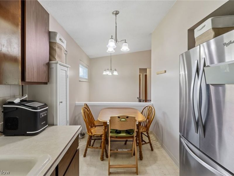 8122 Munson Road , Mentor, OH 44060 Photo 5