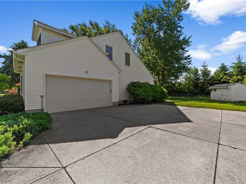 33316 Chatham Drive , Avon Lake, OH 44012 Photo 45