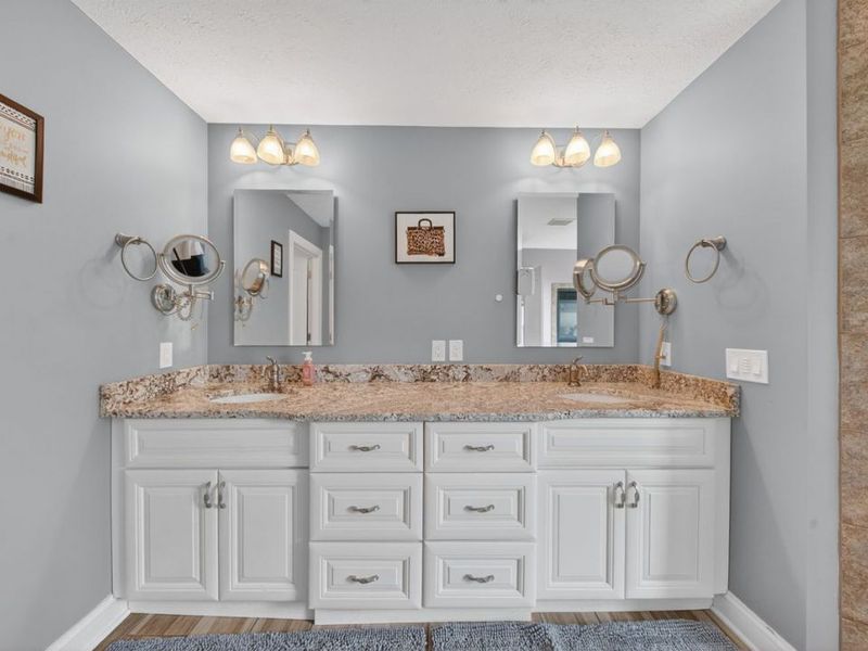 6548 Sherborne Lane , Hudson, OH 44236 Photo 27