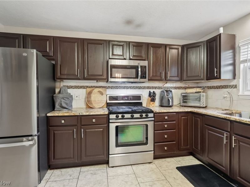10120 Gloucester Road , Streetsboro, OH 44241 Photo 19