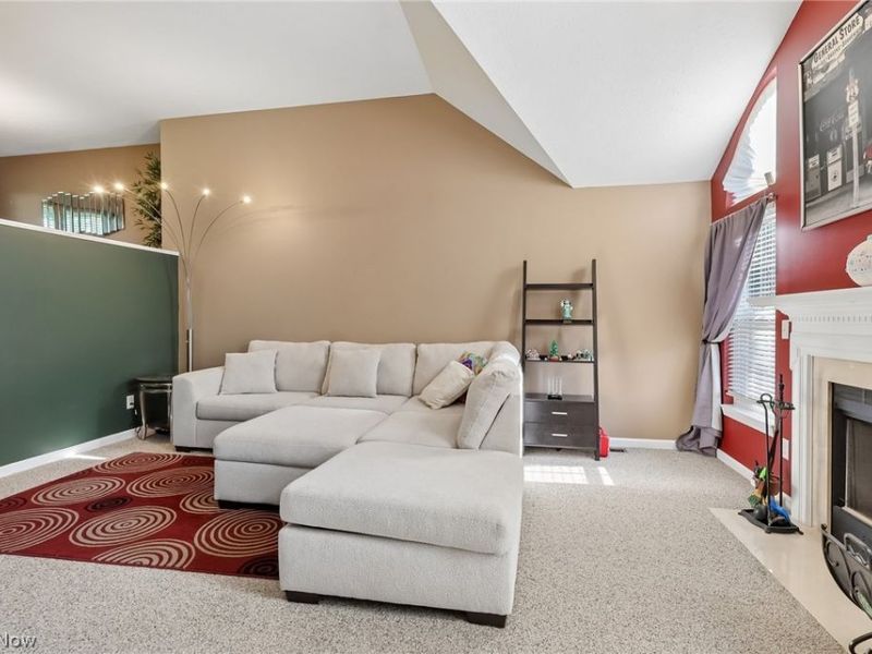 10120 Gloucester Road , Streetsboro, OH 44241 Photo 6