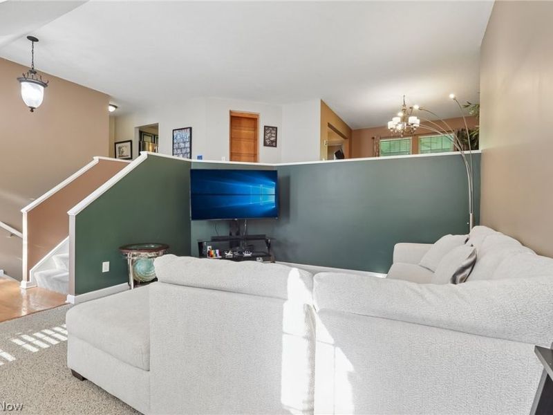 10120 Gloucester Road , Streetsboro, OH 44241 Photo 8