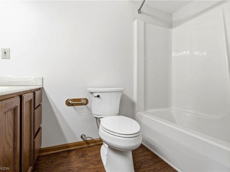 8960 Laurel Lane, North Royalton, OH 44133 Photo 38