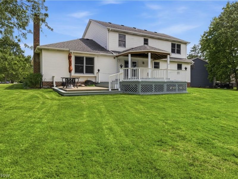 8960 Laurel Lane, North Royalton, OH 44133 Photo 6