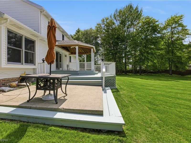 8960 Laurel Lane, North Royalton, OH 44133 Photo 9