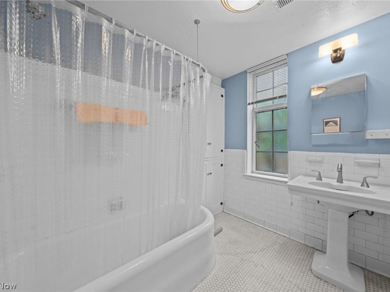 2517 Overlook Road, Unit 19, Cleveland Heights, OH 44106 Photo 35