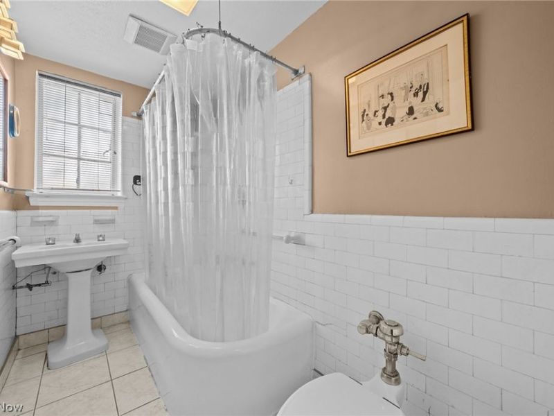 2517 Overlook Road, Unit 19, Cleveland Heights, OH 44106 Photo 39