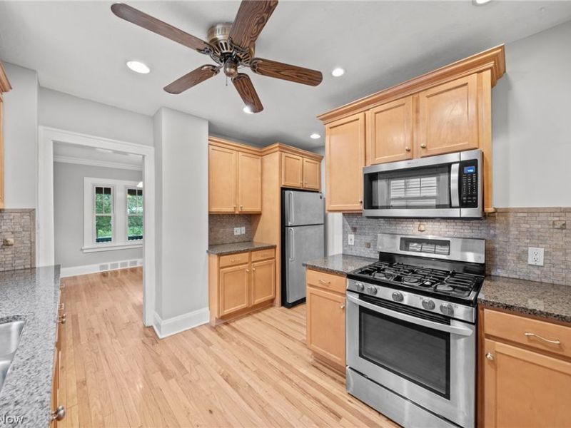 3256 Ormond Road , Cleveland Heights, OH 44118 Photo 13