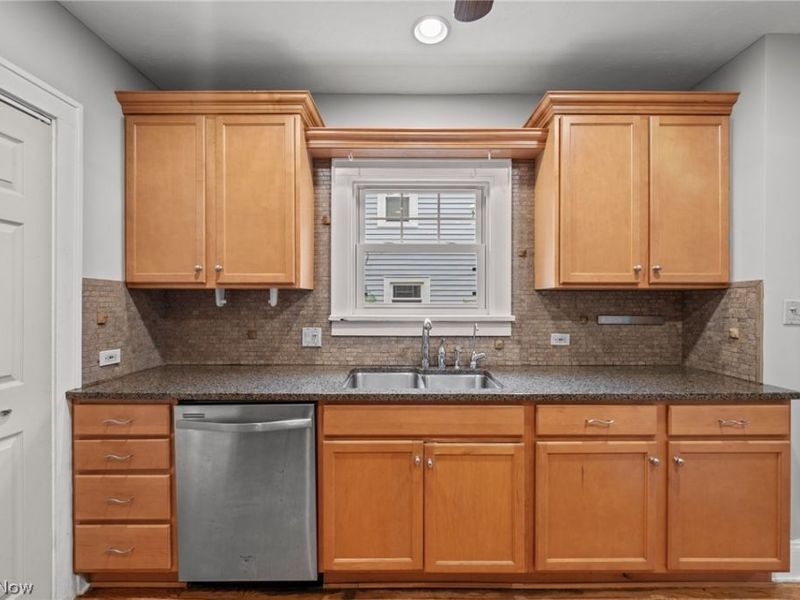 3256 Ormond Road , Cleveland Heights, OH 44118 Photo 17