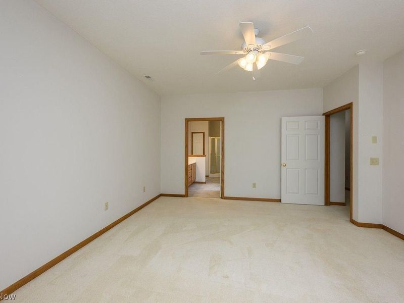 7000 Knight Street NW, Canton, OH 44708 Photo 12