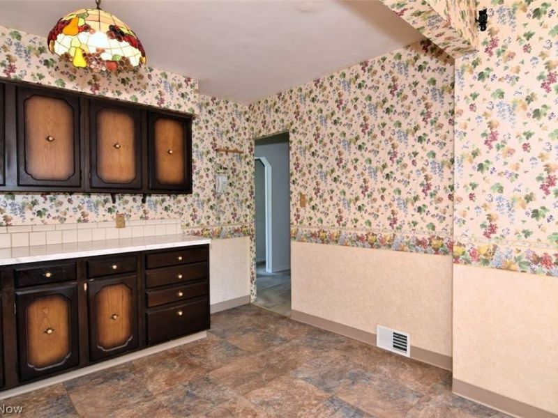 25600 Zeman Avenue, Euclid, OH 44132 Photo 8