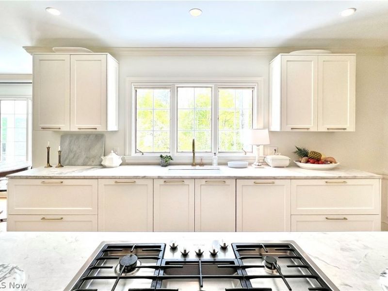 1249 W Hill Drive, Gates Mills, OH 44040 Photo 19