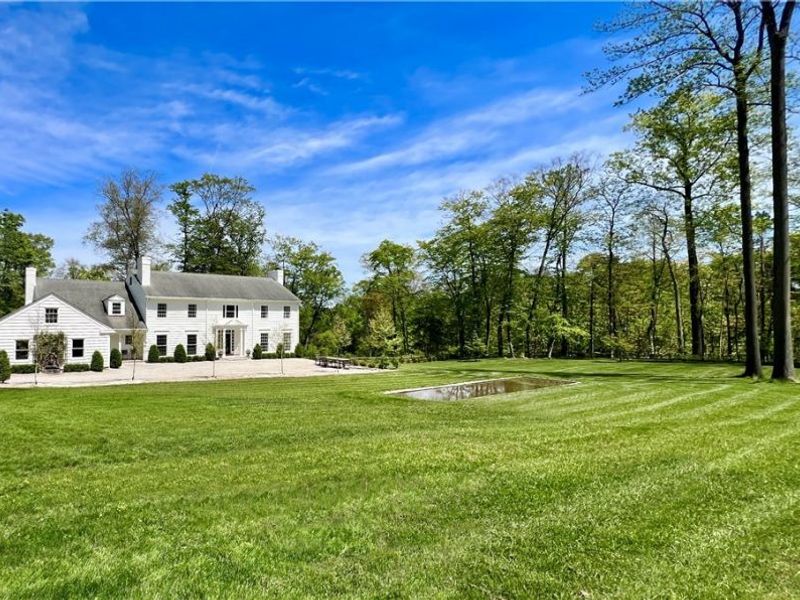 1249 W Hill Drive, Gates Mills, OH 44040 Photo 3