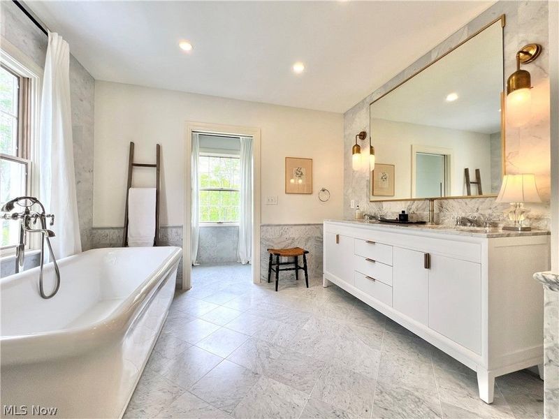 1249 W Hill Drive, Gates Mills, OH 44040 Photo 33