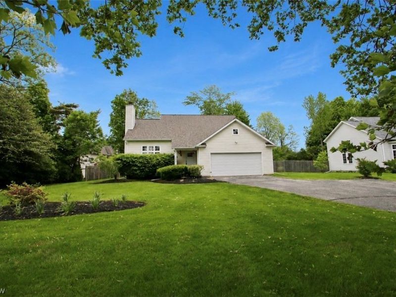 9846 Johnnycake Ridge Road , Concord Township, OH 44060 Photo 1