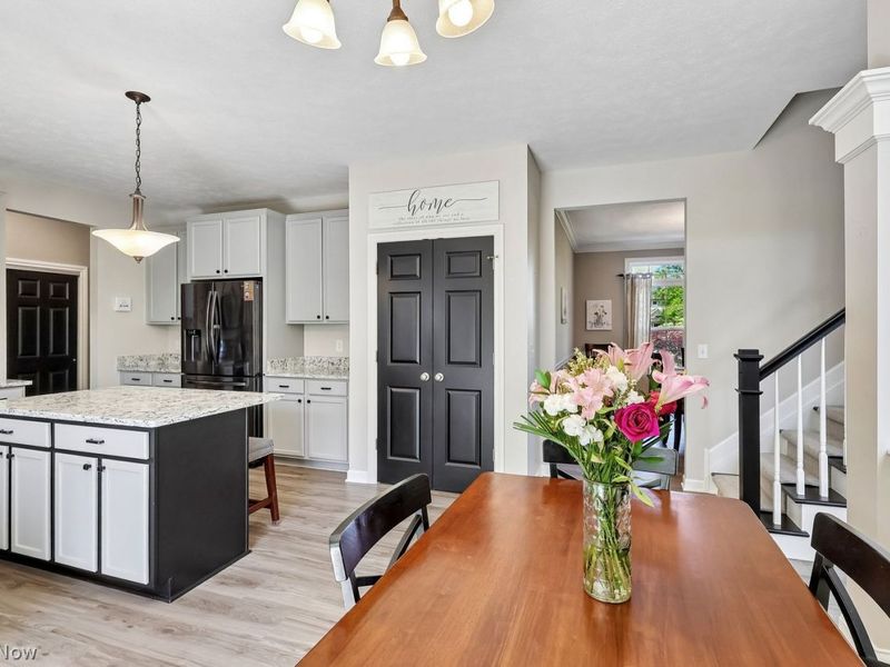 8246 Talbot Circle , Mentor, OH 44060 Photo 11