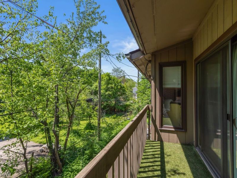 2479 Euclid Heights Boulevard , Cleveland, OH 44106 Photo 16