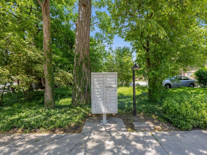 2479 Euclid Heights Boulevard , Cleveland, OH 44106 Photo 26
