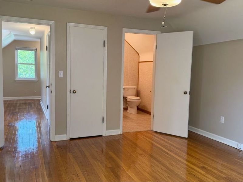 7679 S Eastland Road , Middleburg Heights, OH 44130 Photo 22