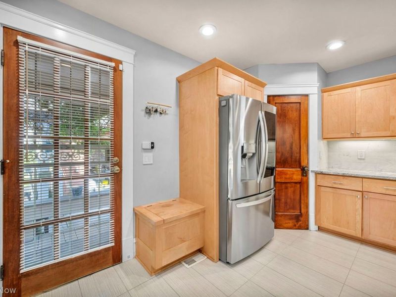 1914 W 73rd Street, Cleveland, OH 44102 Photo 15