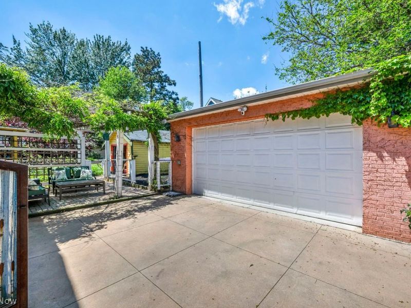 1914 W 73rd Street, Cleveland, OH 44102 Photo 41