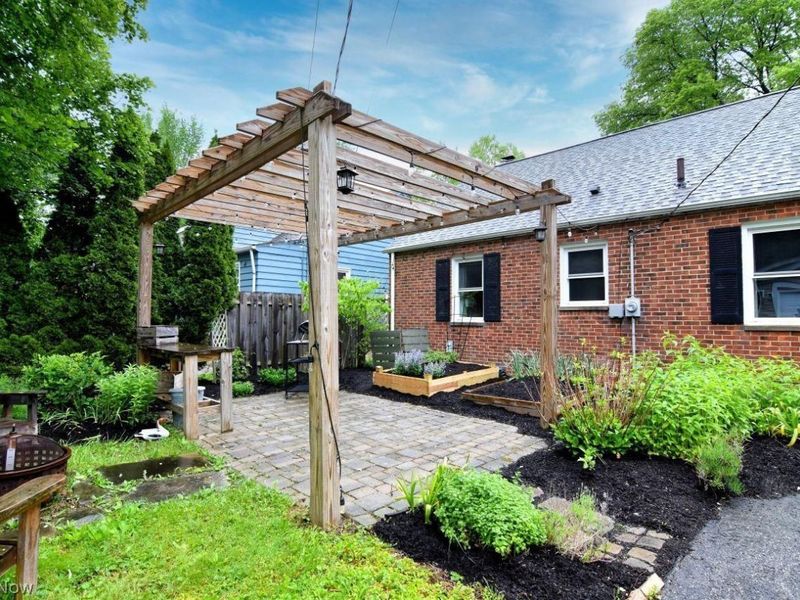 2658 Canterbury Road , Cleveland Heights, OH 44118 Photo 38