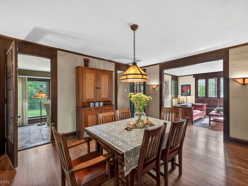 2879 Weybridge Road , Shaker Heights, OH 44120 Photo 11