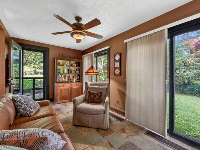 2879 Weybridge Road , Shaker Heights, OH 44120 Photo 22