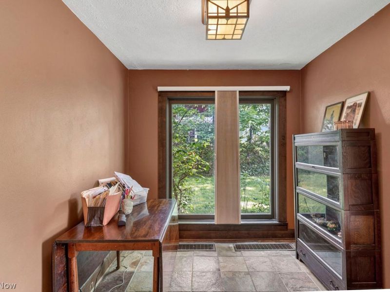 2879 Weybridge Road , Shaker Heights, OH 44120 Photo 24