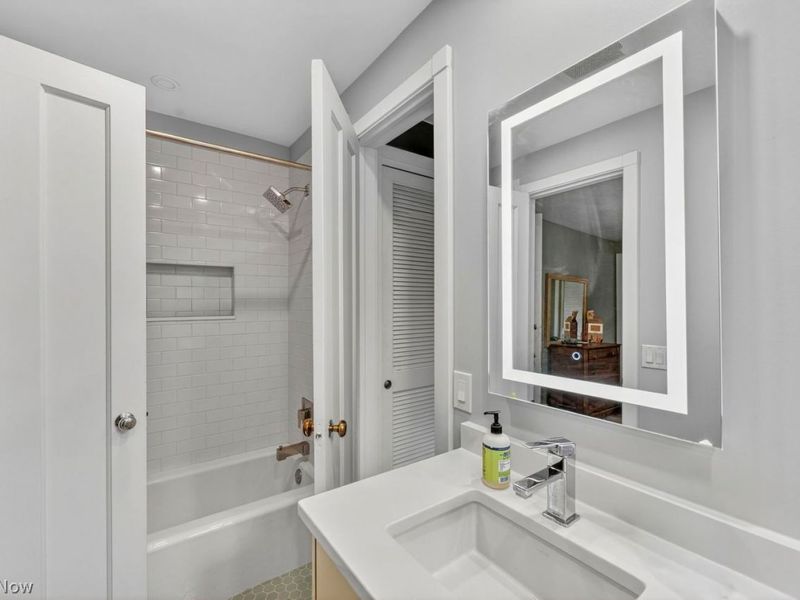 2879 Weybridge Road , Shaker Heights, OH 44120 Photo 31