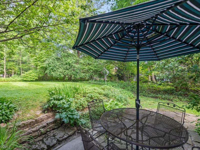 2879 Weybridge Road , Shaker Heights, OH 44120 Photo 42