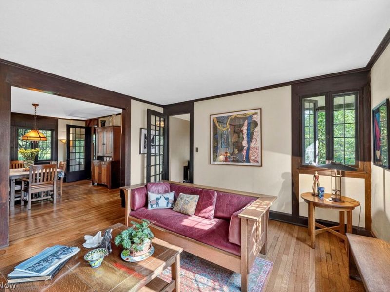 2879 Weybridge Road , Shaker Heights, OH 44120 Photo 8