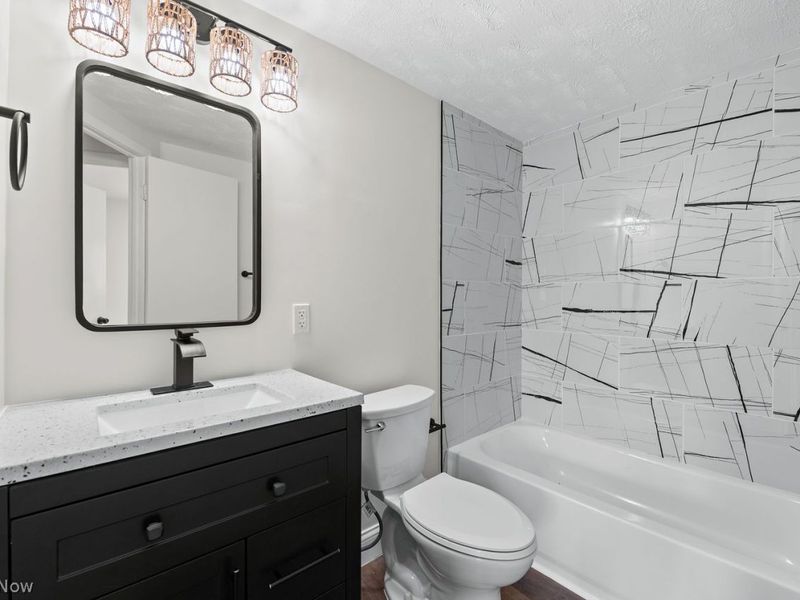 6916 Tobik Trail , Parma Heights, OH 44130 Photo 27