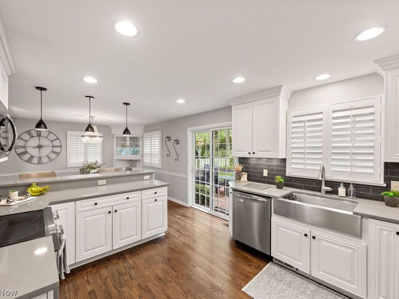 31401 Drake Drive, Bay Village, OH 44140 Photo 16