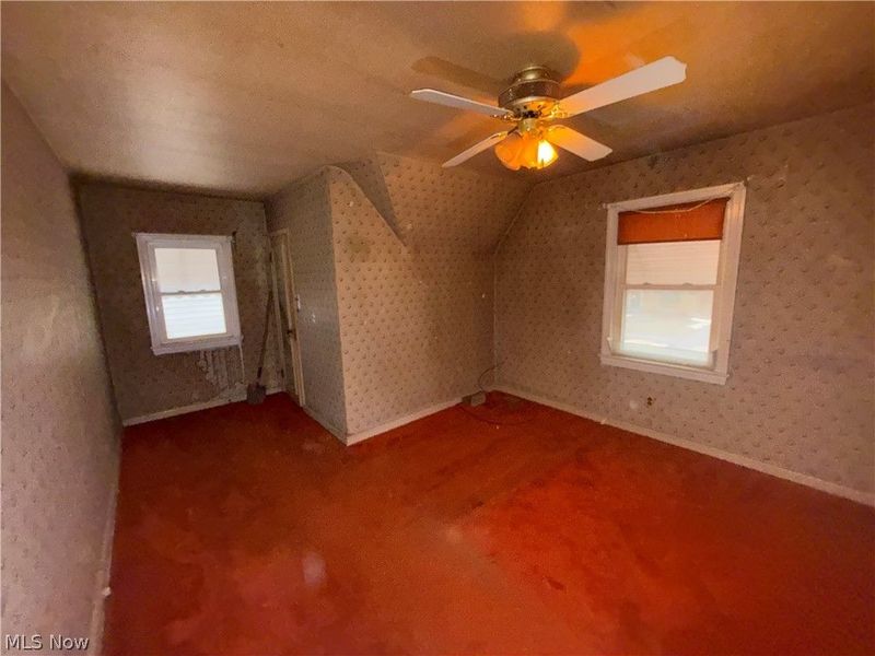 16803 Biltmore Avenue , Cleveland, OH 44128 Photo 10
