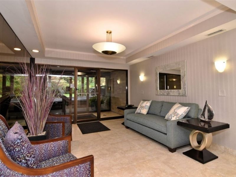 25805 Fairmount Boulevard , Unit 404, Beachwood, OH 44122 Photo 19