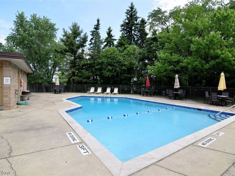 25805 Fairmount Boulevard , Unit 404, Beachwood, OH 44122 Photo 21