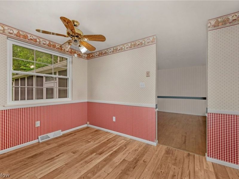 24237 Woodmere Drive , North Olmsted, OH 44070 Photo 18
